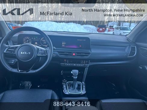 Used 2024 Kia Seltos SX w/ SX Sunroof Package image 14