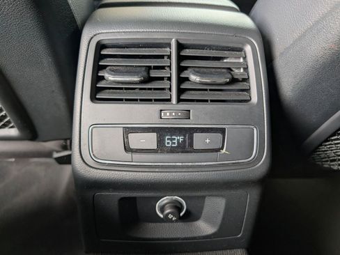 Used 2019 Audi A5 2.0T Premium image 36