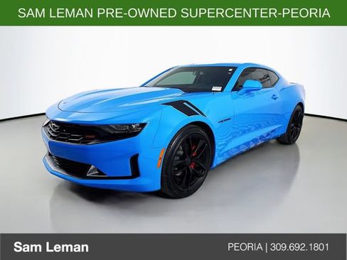 Used 2023 Chevrolet Camaro LT w/ Design Package 1 RWD image 3