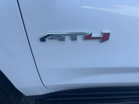 Used 2021 GMC Yukon AT4 w/ Rear Media and Nav Package AWD/4WD image 14