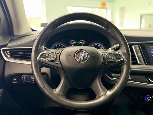 Used 2020 Buick Enclave Essence w/ Sound and Sites Package image 20