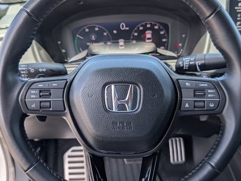Used 2024 Honda Accord Sport image 17