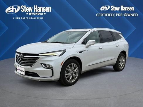 Used 2024 Buick Enclave Essence w/ Experience Buick Package AWD/4WD image 1