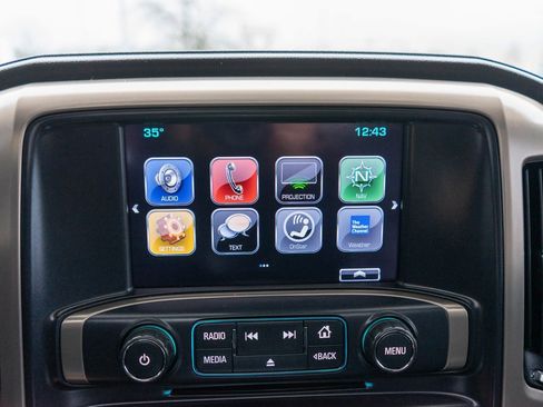 Used 2018 GMC Sierra 2500 Denali image 23