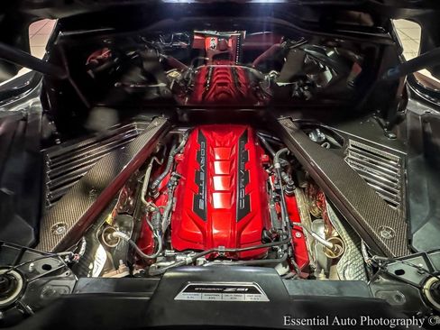 Certified 2025 Chevrolet Corvette Stingray Premium Cpe w/ Z51 Performance Package image 27