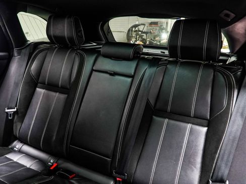 Used 2020 Land Rover Range Rover Velar R-Dynamic S AWD/4WD image 39