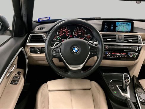Used 2017 BMW 330i Sedan RWD image 15