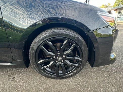 Used 2014 Scion tC FWD image 10
