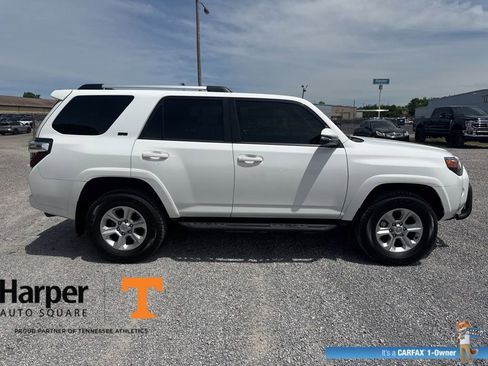Used 2024 Toyota 4Runner SR5 Premium w/ Moonroof Package AWD/4WD image 5