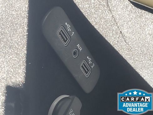 Used 2023 Dodge Challenger R/T w/ Plus Package image 33