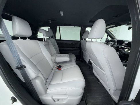 Used 2023 Honda Passport Elite image 17