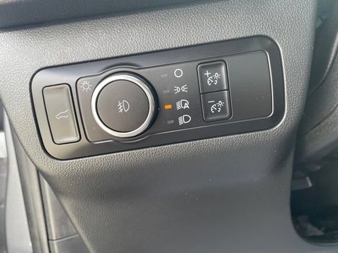Certified 2023 Ford Escape ST-Line Elite w/ Premium Technology Package AWD/4WD image 11