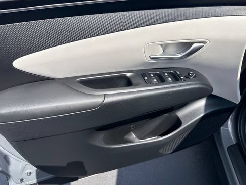 Certified 2024 Hyundai Tucson SEL AWD/4WD image 9