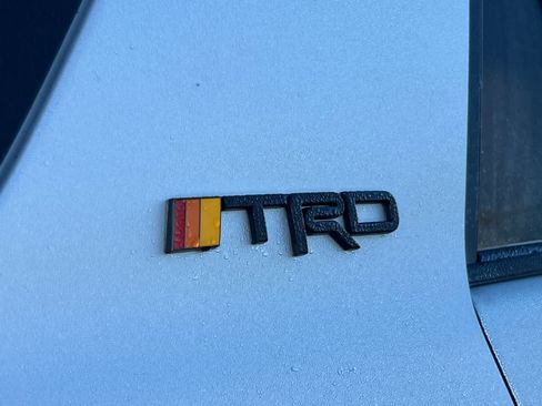 Used 2020 Toyota 4Runner Limited image 7