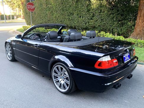 Used 2004 BMW M3 Convertible image 16