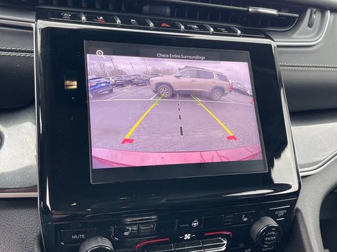 Used 2023 Jeep Grand Cherokee L Laredo w/ Luxury Tech Group I image 19