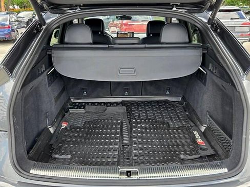 Used 2023 Audi SQ5 Premium Plus w/ Premium Plus Package AWD/4WD image 13