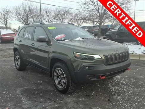 Certified 2020 Jeep Cherokee Trailhawk w/ Cold Weather Group image 3