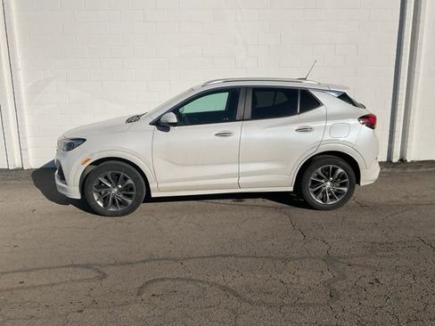 Used 2021 Buick Encore GX Select w/ Sport Touring Package image 29