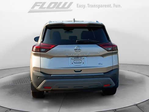 Used 2021 Nissan Rogue SL FWD image 8