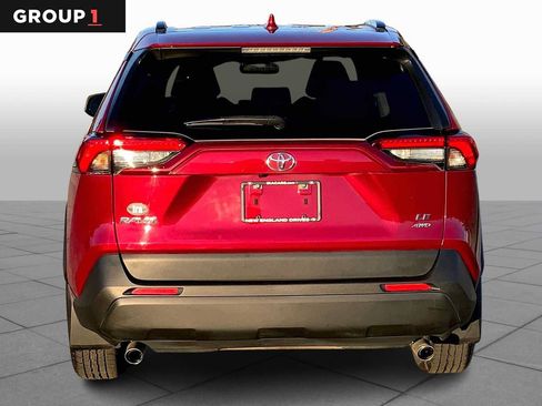 Used 2019 Toyota RAV4 LE w/ All Weather Liner Package AWD/4WD image 5