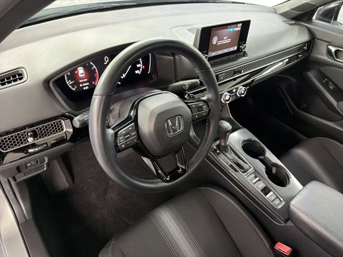 Certified 2025 Honda Civic Sport image 4