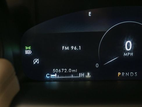 Used 2023 Lincoln Nautilus AWD w/ Premium Package image 36