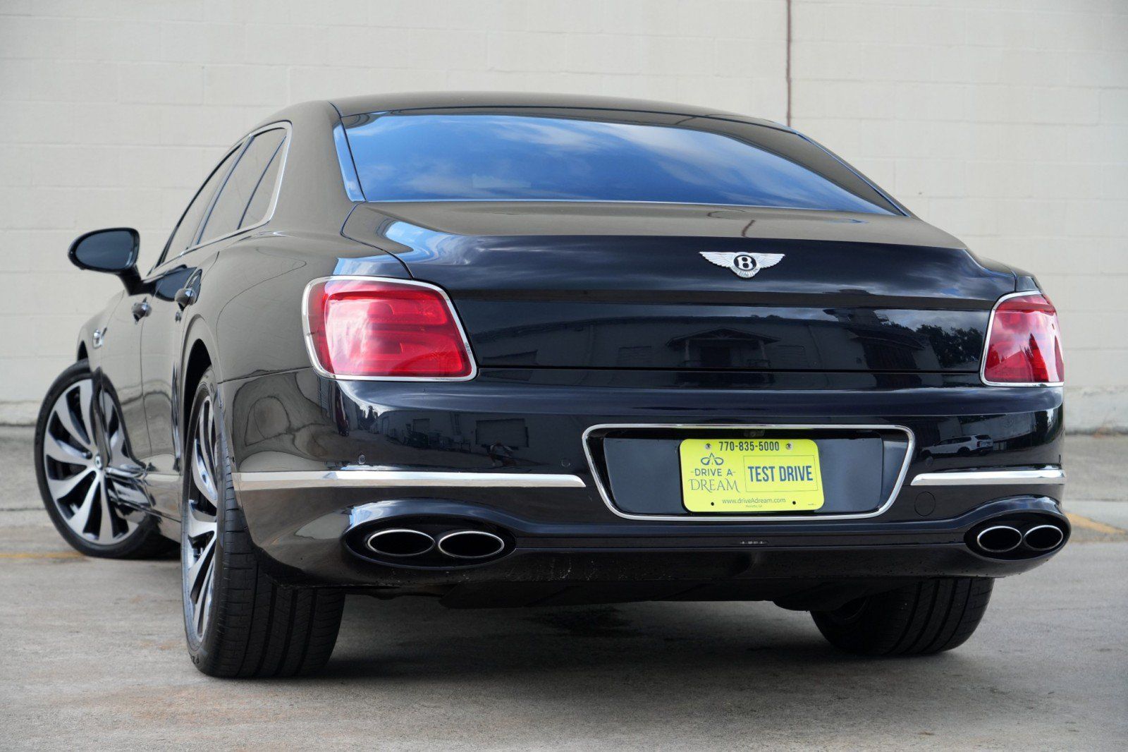 Used 2023 Bentley Flying Spur Azure AWD/4WD image 6