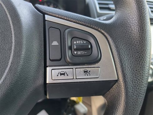 Used 2017 Subaru Forester 2.5i Premium image 28