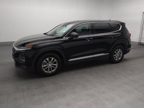Used 2020 Hyundai Santa Fe SEL FWD image 2