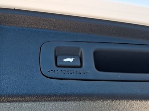 Used 2024 Honda CR-V EX-L image 31
