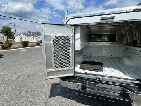 Used 2021 Nissan Frontier S RWD image 46