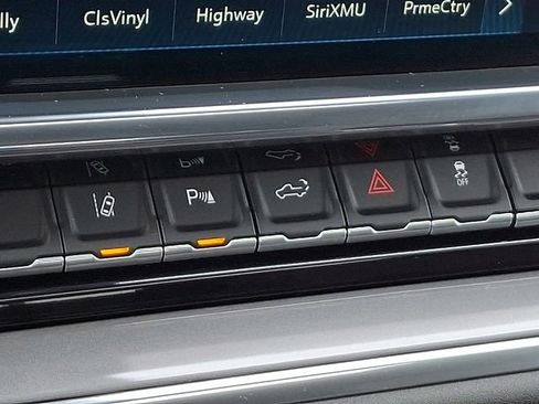 Used 2024 Chevrolet Silverado 2500 High Country image 30