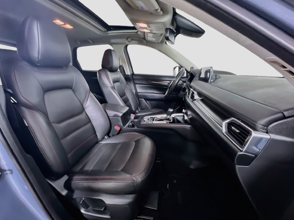 Certified 2025 MAZDA CX-5 Carbon Edition AWD/4WD image 35