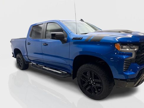 Used 2023 Chevrolet Silverado 1500 LT Trail Boss w/ Protection Package AWD/4WD image 12