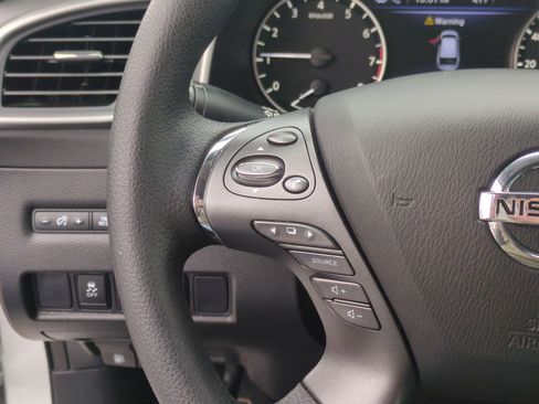 Used 2022 Nissan Murano S image 20