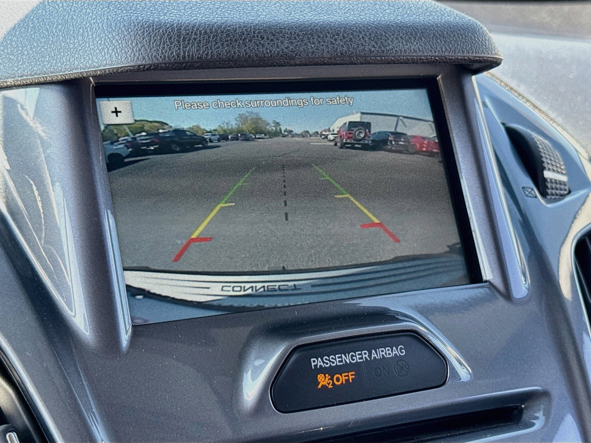 Used 2018 Ford Transit Connect Titanium FWD image 17