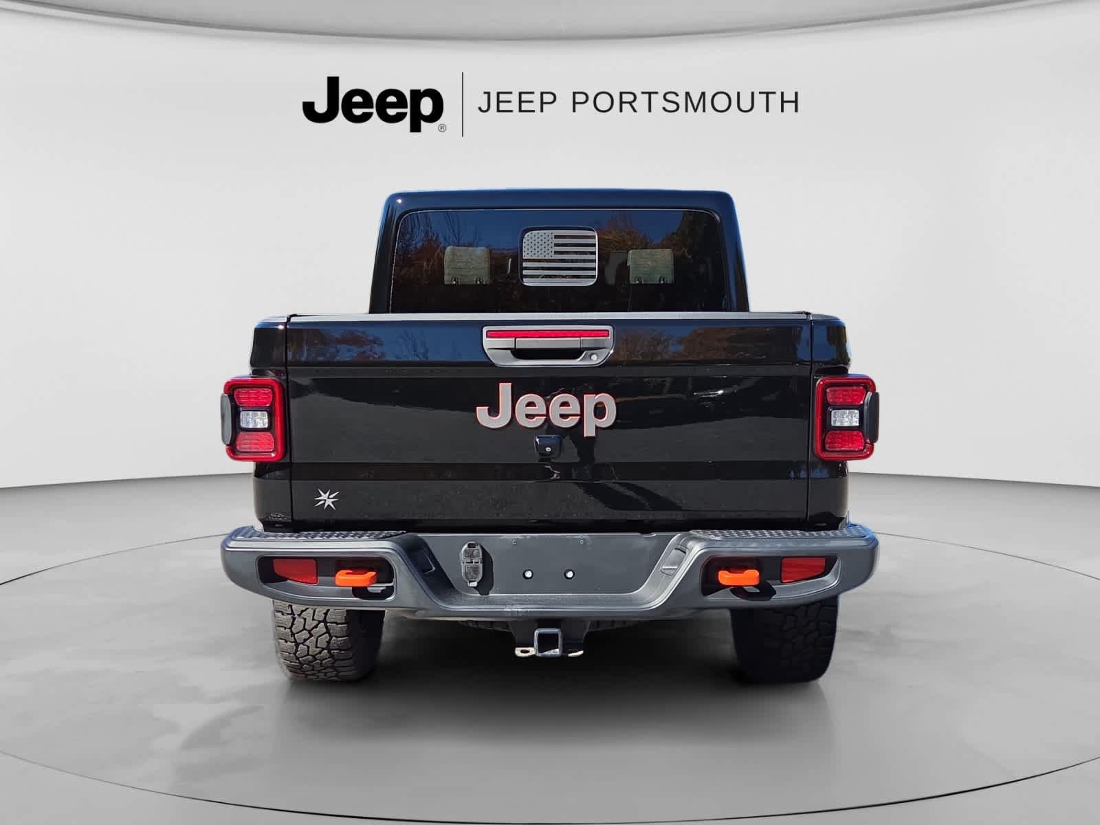 Used 2023 Jeep Gladiator Mojave w/ LED Lighting Group AWD/4WD image 6