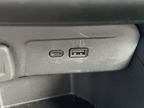 Used 2025 Chevrolet Trax LS image 19