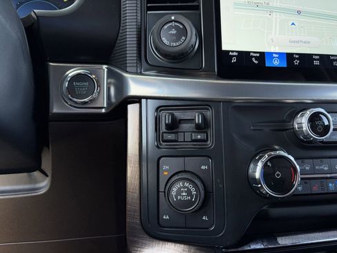 New 2025 Ford F150 King Ranch w/ FX4 Off-Road Package image 51