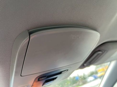 Used 2024 Toyota Camry SE image 38