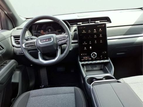 New 2026 GMC Terrain Elevation AWD/4WD image 9