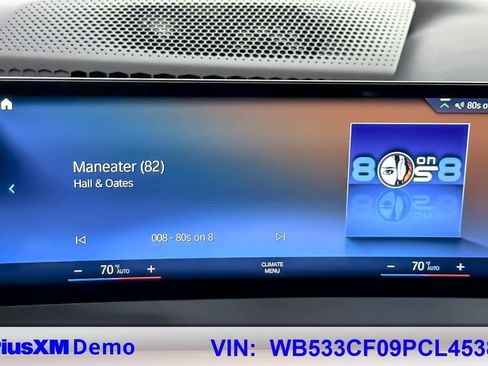 Used 2023 BMW iX M60 w/ Executive Package image 29