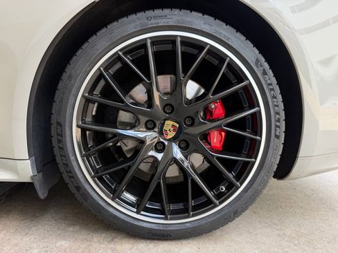 Used 2020 Porsche Panamera GTS AWD/4WD image 25