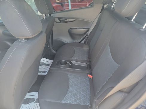 Used 2022 Chevrolet Spark LT FWD image 20