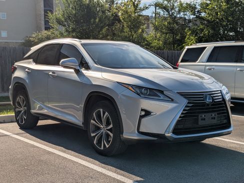 Used 2019 Lexus RX 350 FWD w/ Navigation Package image 1