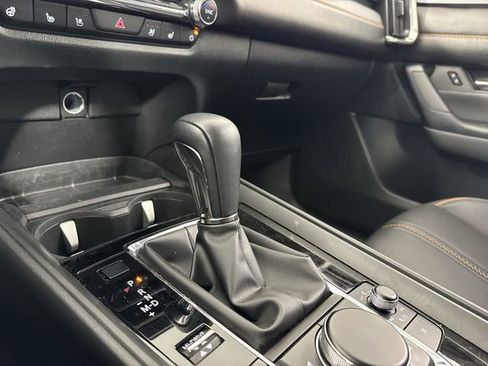 Used 2025 MAZDA CX-50 2.5 Turbo w/ Premium Plus Pkg image 16