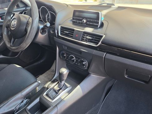 Used 2014 MAZDA MAZDA3 i Sport FWD image 26