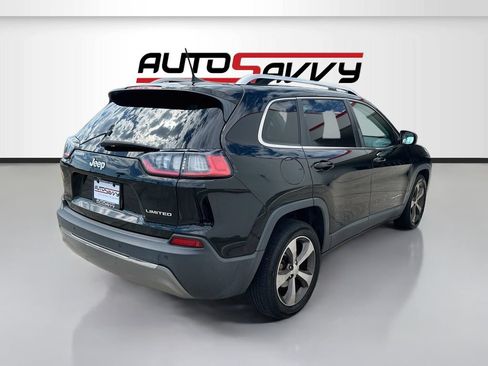 Used 2019 Jeep Cherokee Limited FWD image 7