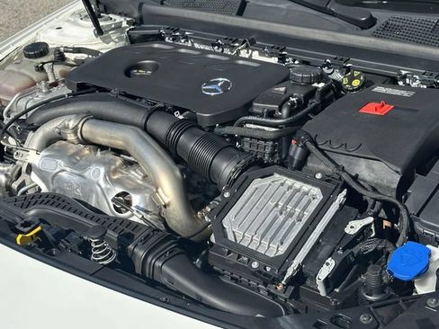 Used 2024 Mercedes-Benz CLA 250 4MATIC image 14